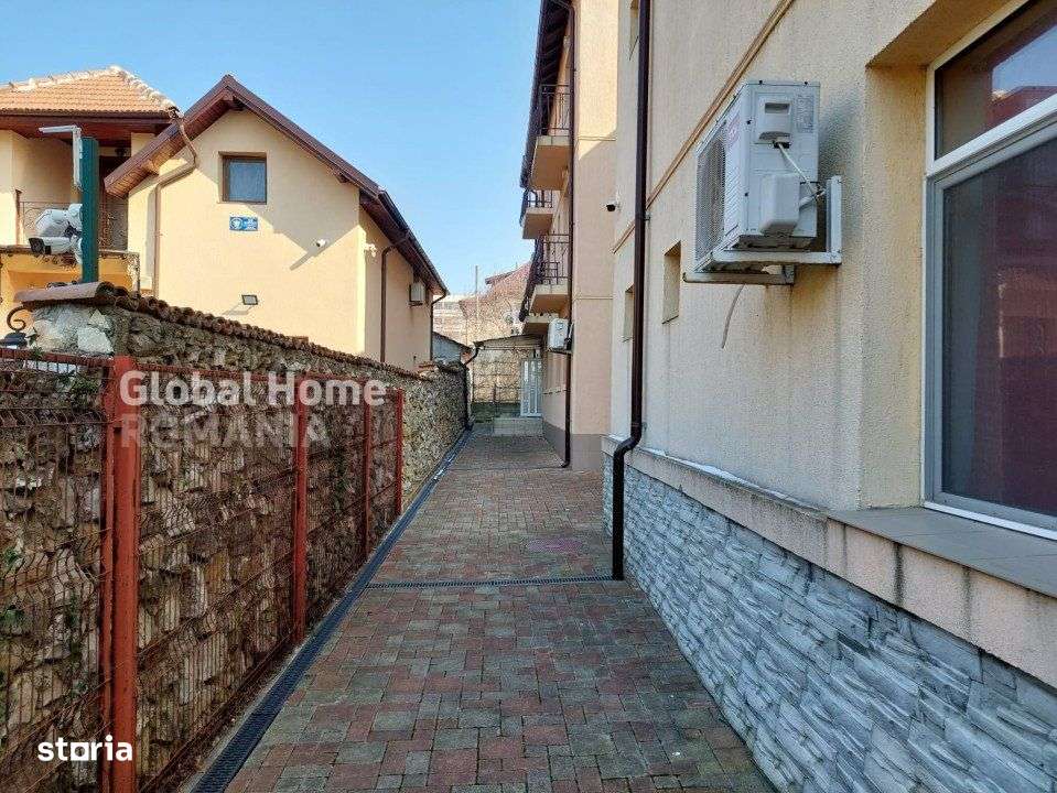 Pensiune Turistica | 2 Vile - 27 Camere Total - Teren 673 MP | Eforie - Imagine principală: 5/14