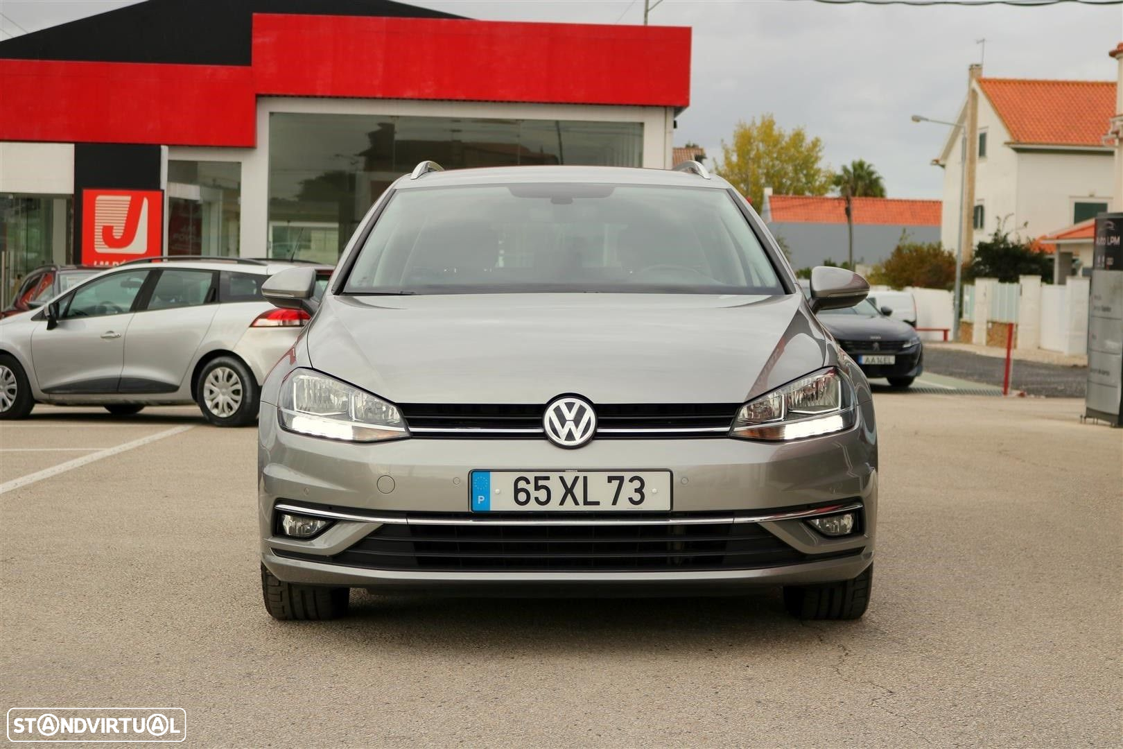 VW Golf Variant 1.6 TDi Confortline DSG - 5