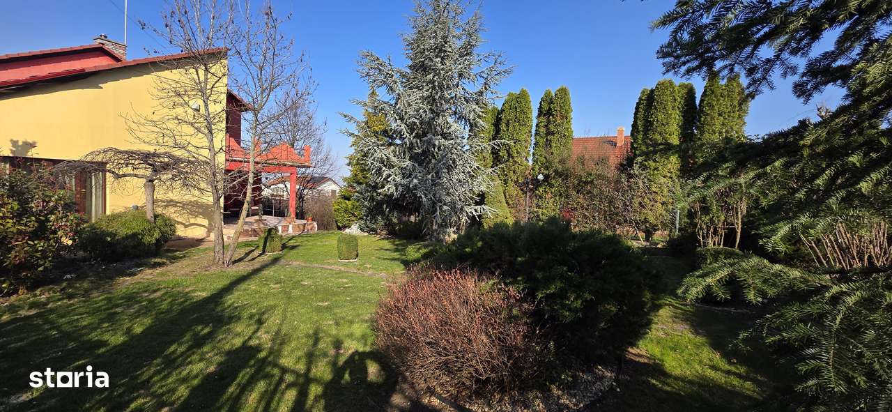 Vila D+P+E de vanzare in cartierul Europa-0