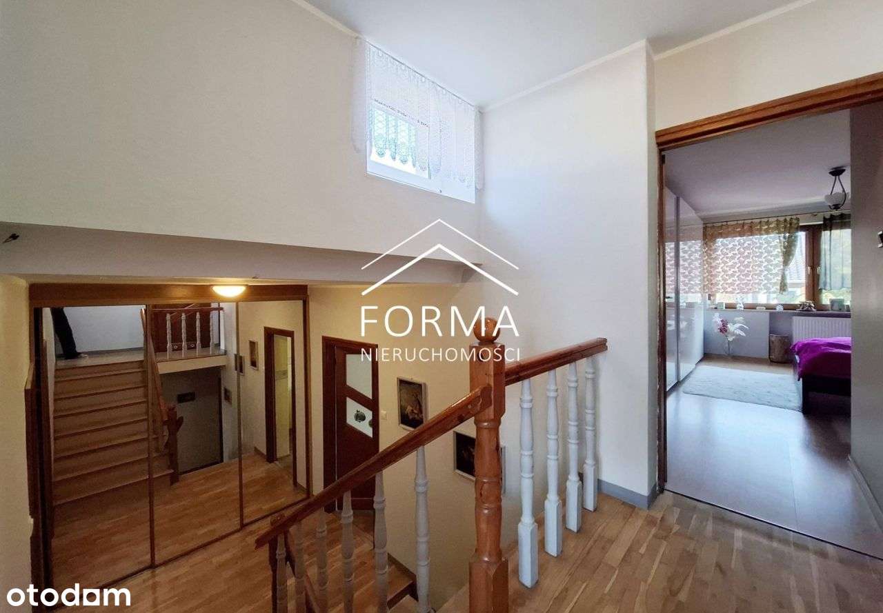 Przestronny dom 136 m², 6 pokoi,Ogród,Garaż 2 auta-11