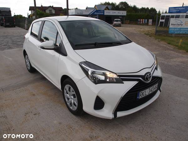 Toyota Yaris - 4