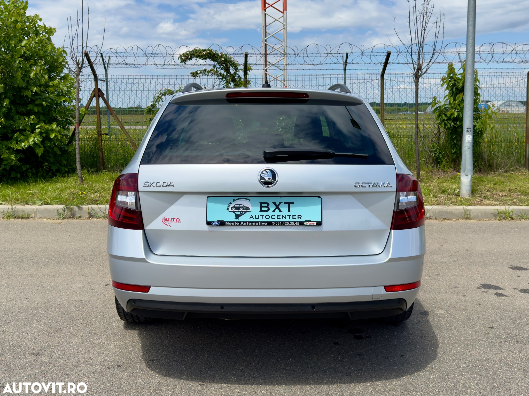 Skoda Octavia Combi Diesel 1.6 TDI Style - 5