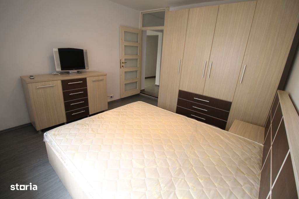 Zona Milcov(Pompieri)-3 camere decomandat- centrala-PVC-mobilat-utilat-3