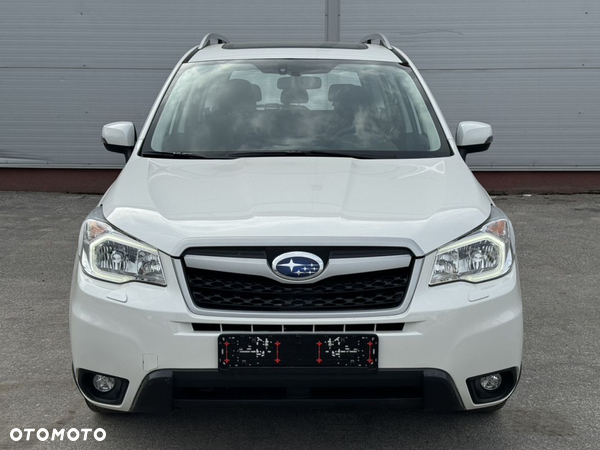 Subaru Forester 2.0i Exclusive Lineartronic - 12