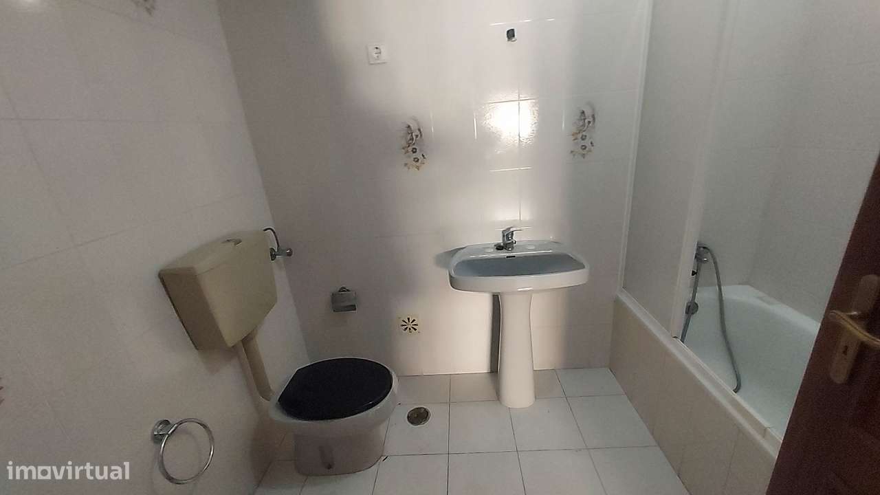 Apartamento T3 - Centro de Fátima-7