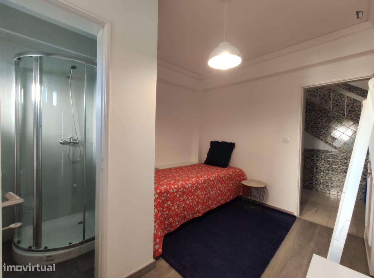 Quarto - localizado em Oeiras Lisbon - Grande imagem: 5/10