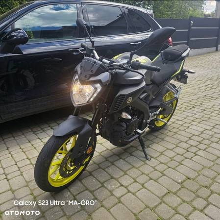 Yamaha MT - 6