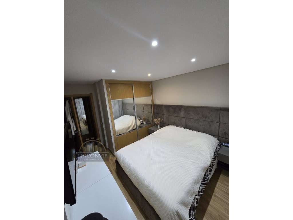 Apartamento T2 em Cascais
* Zona Fontainhas-30