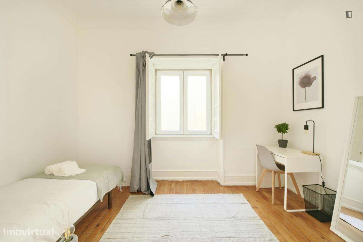 Quarto - localizado em Avenida da Liberdade Lisbon - Grande imagem: 5/9