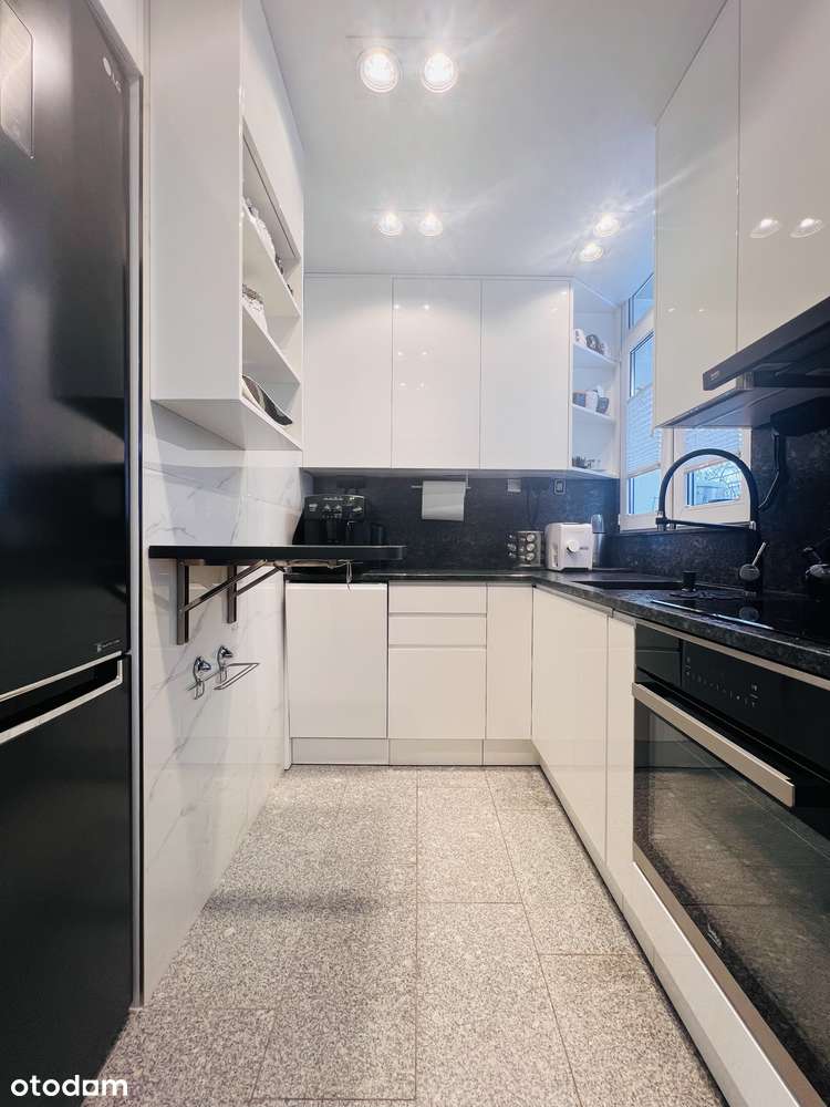 M-4 gotowe do wprowadzenia, 1 piętro z balkonem, 3 komórki- bez %-10