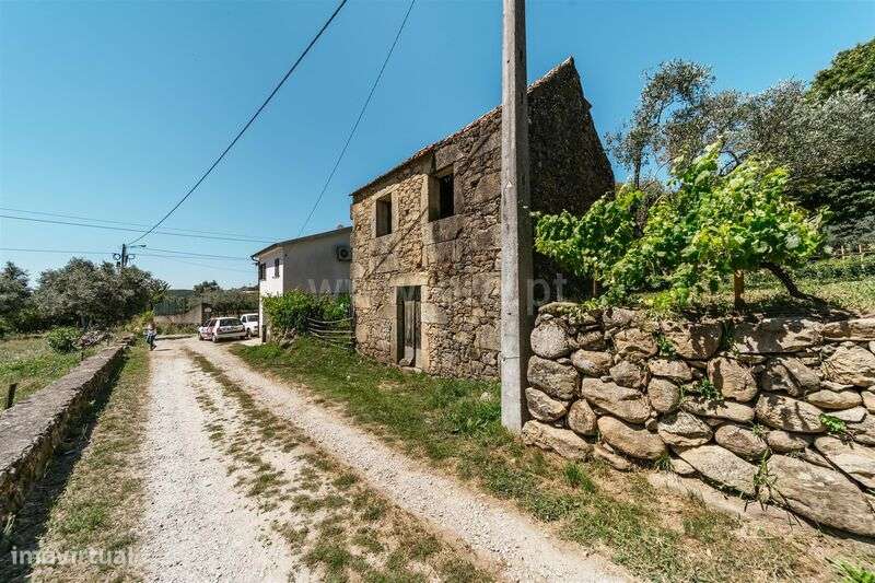 Terreno com ruina / Covilhã, Serra da Estrela - Grande imagem: 4/20