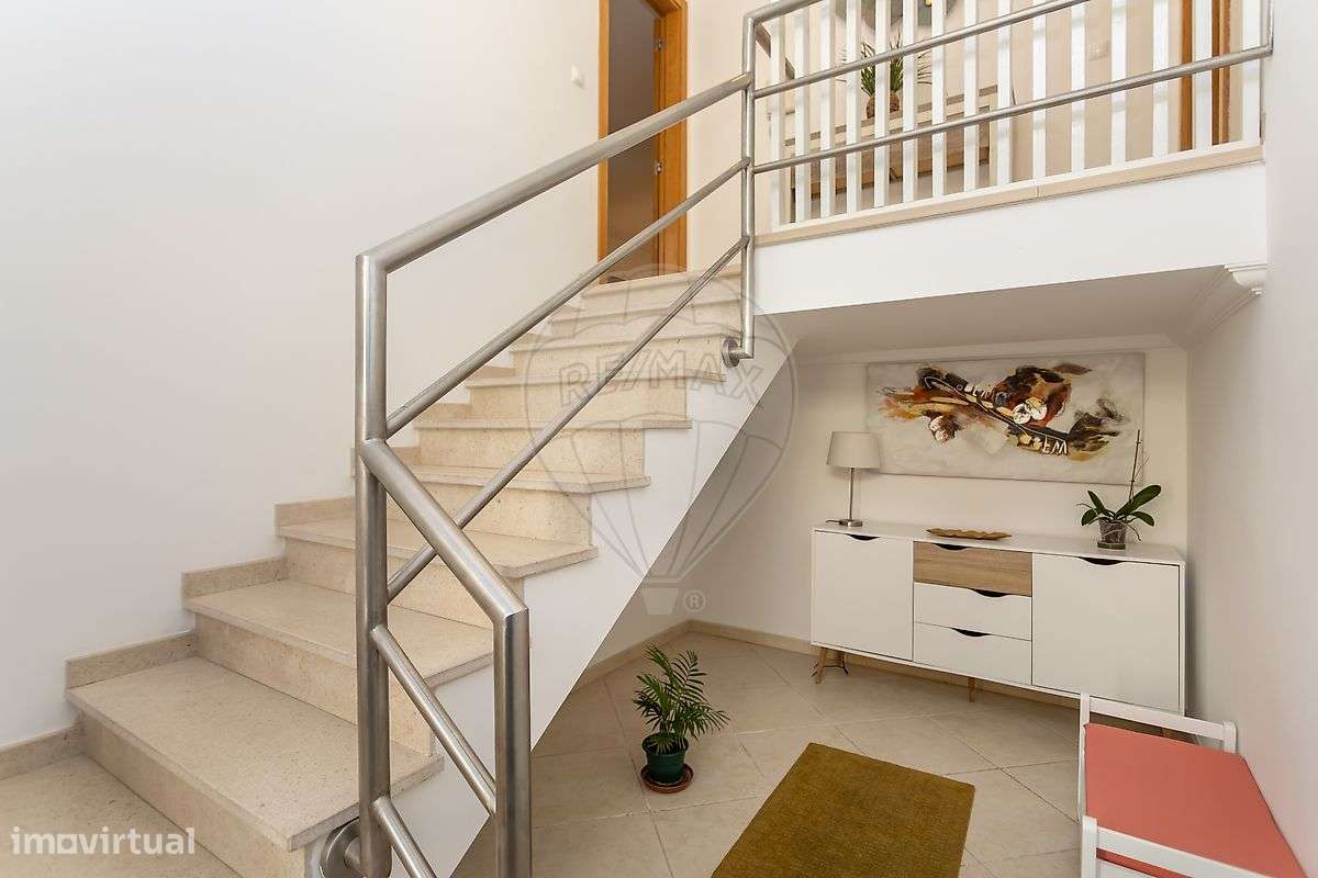 Moradia T6 para venda - Grande imagem: 2/50