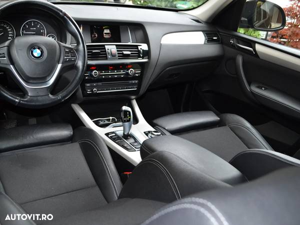 BMW X3 xDrive20d AT xLine - 2