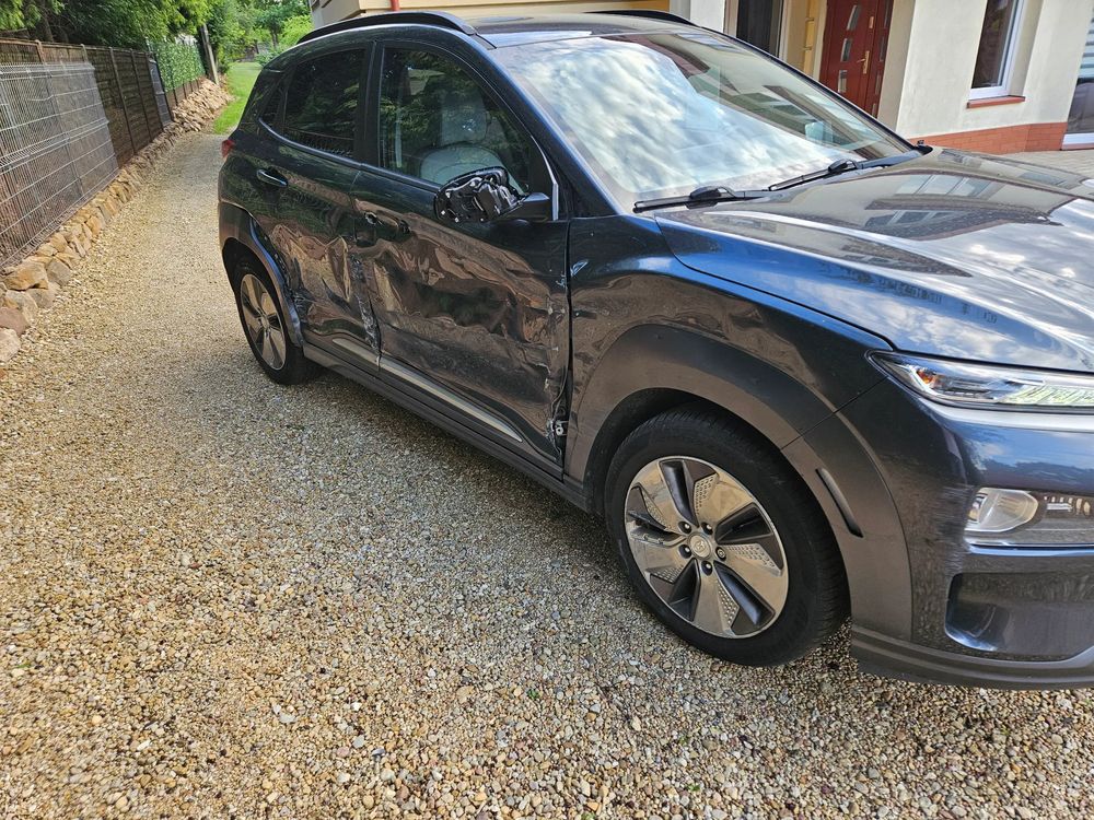 Hyundai Kona I (2017-2023) 64kWh Platinum 2019