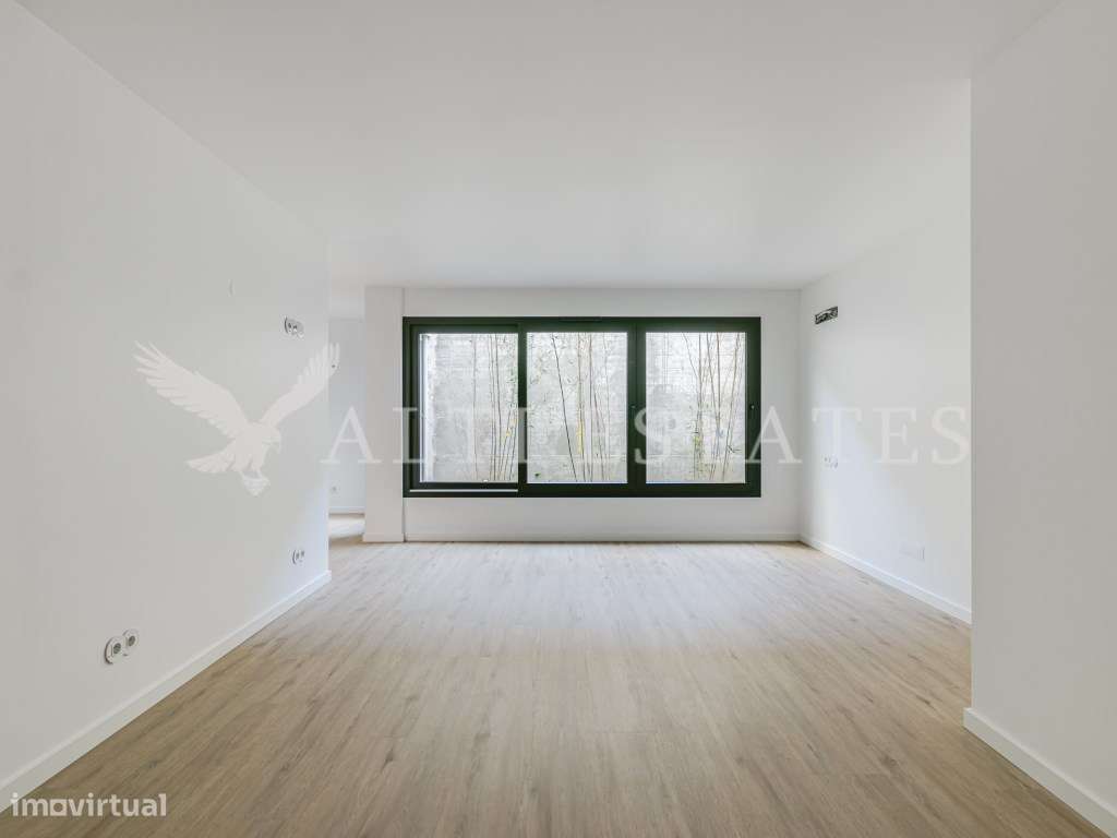 Moradia moderna T3+1 recém-construída em Murches-42