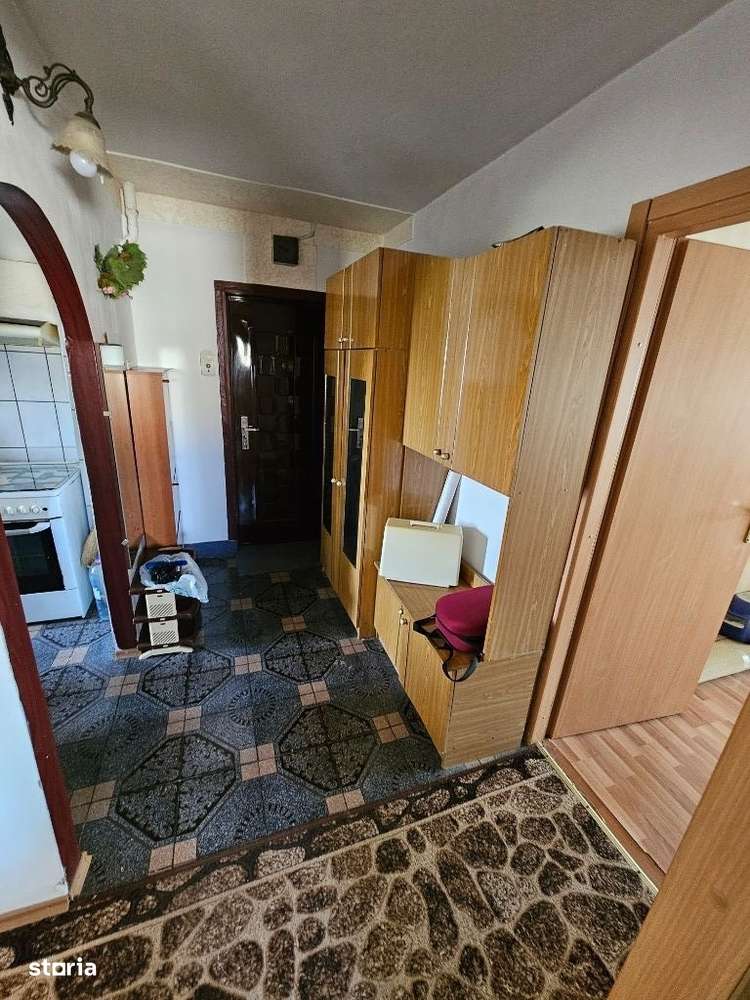 Vand ap cu 2 camere str. Bucuresti - Imagine principală: 5/7