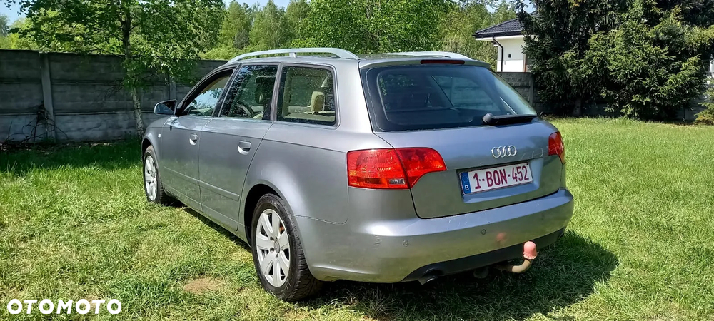 Audi A4 Avant 2.5 TDI - 10