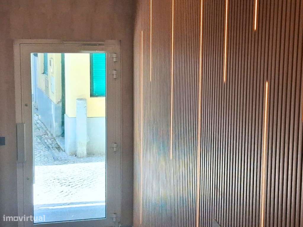 Magnífico Apartamento T2 com terraço privado a 2 passos da praia da...-27