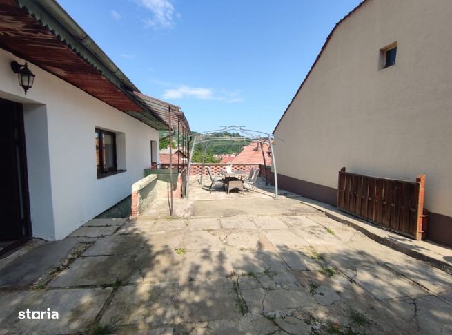 CASA/ VILA,  91 mp utili, 170 mp teren, Zona Schei.-15