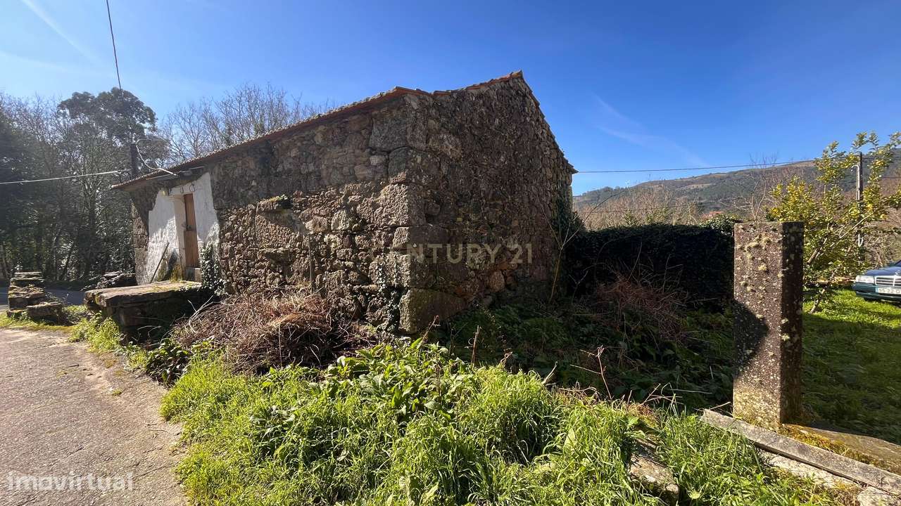 Ruína com projecto aprovado em Gondar -Vila Nova de Cerveira-6