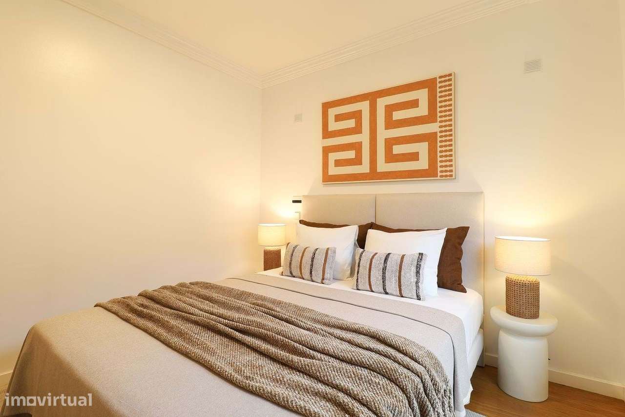 Apartamento T2 com garagem no coração de Campo de Ourique, Lisboa-32