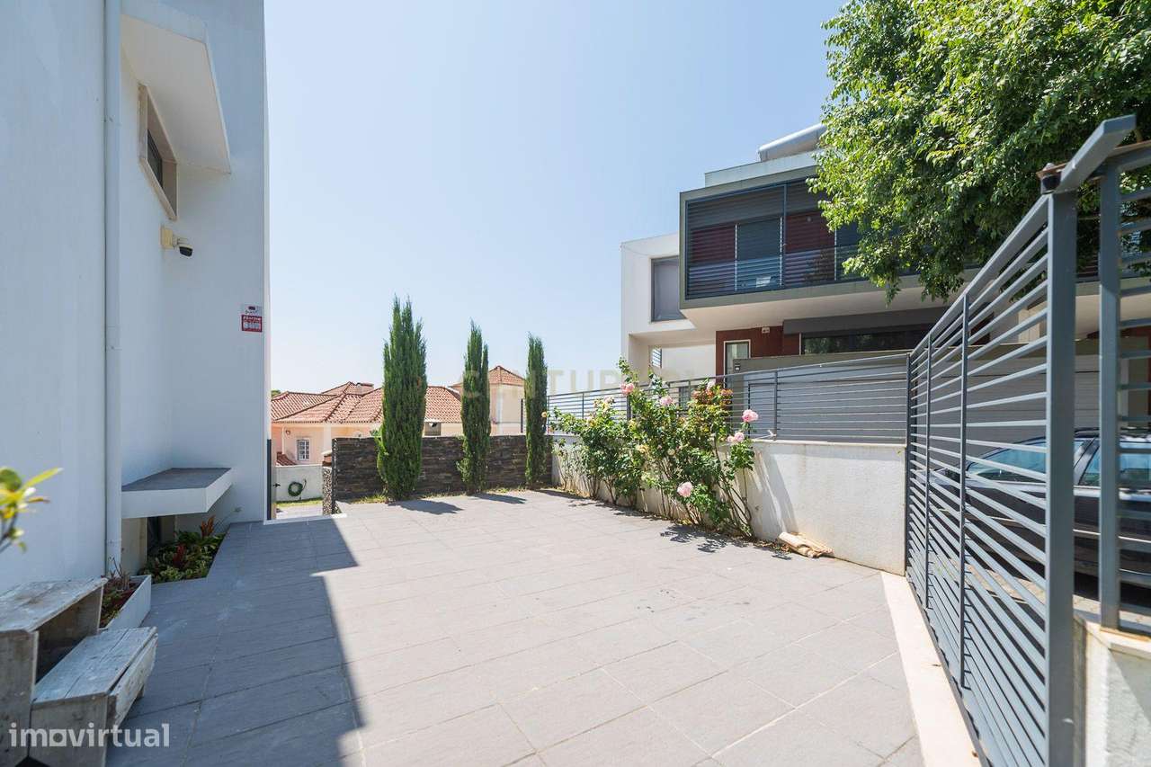 Moradia Soberba | Leceia - Oeiras-45