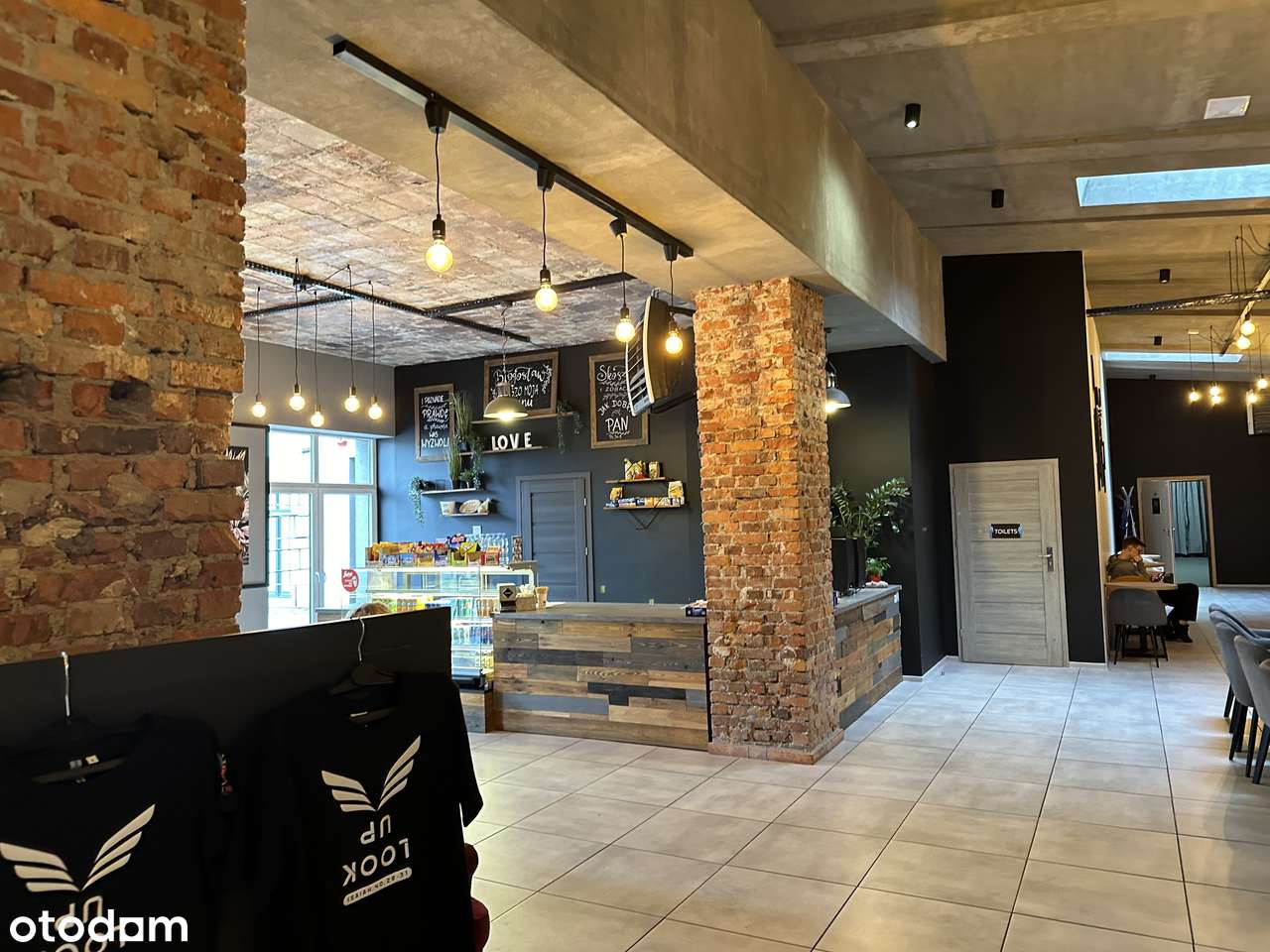 Odkryj Przestrzeń Marzeń dla Twoich Eventów!300 os. - Pełny obrazek: 2/20