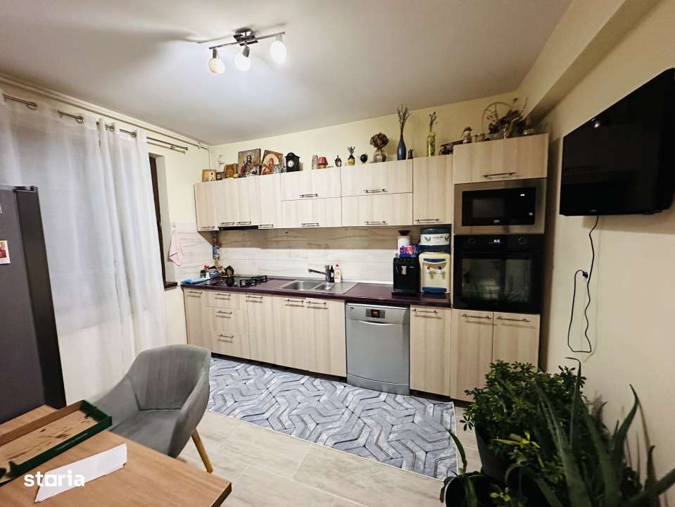 Super vila duplex, 175 mp construti, 250 mp teren, P+1+M, Rezervelor-C-10