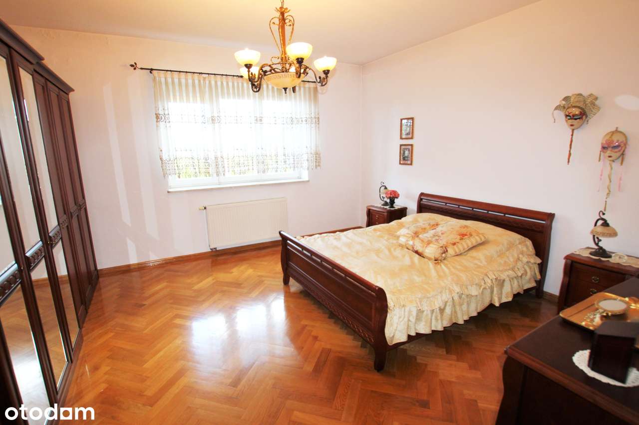 Nieruchomość komercyjna ** doskonałe położenie tuż przy ul. płk. Dąbka-18