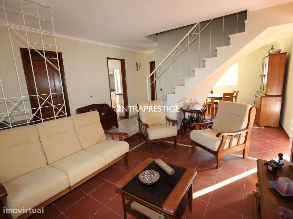 Moradia T3 e anexo T2 com Vista Deslumbrante para a Serra de Sintra...-9