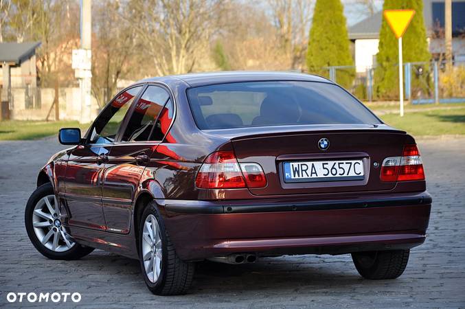 BMW Seria 3 325i - 9