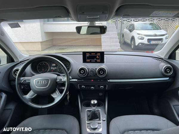 Audi A3 1.6 TDI Sportback - 9