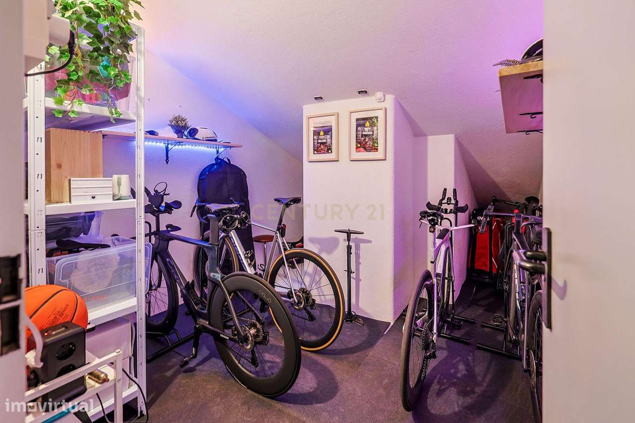 Apartamento T2, com Lugar de Parqueamento e Arrecadação, Quinta de São-34