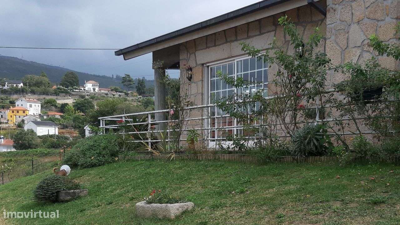 Moradia T4 Nova com vista para a Ilha dos Amores Vila Nova de Cerveira-9