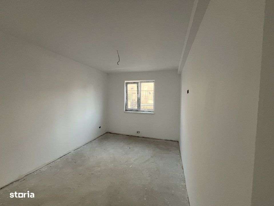 Oportunitate! Vila tip duplex P+1, 5 camere, Valu lui Taian! - Imagine principală: 5/11