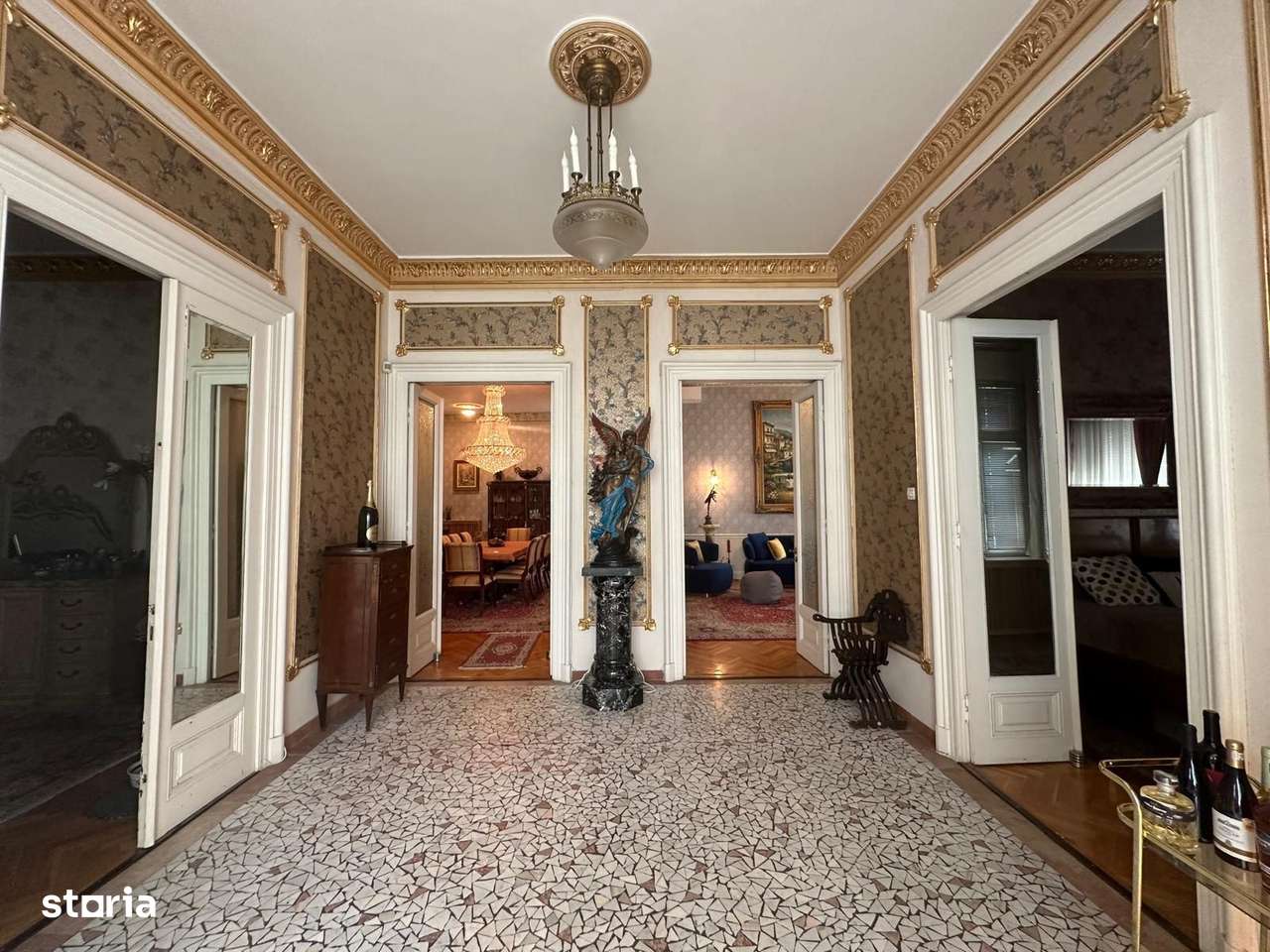 VILA -GRADINA ICOANEI-teren 619mp-1