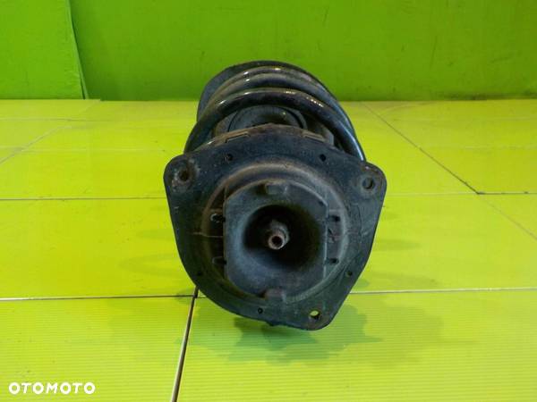 QASHQAI 2 J10 I 2.0 B 09r mcperson prawy przod - 4