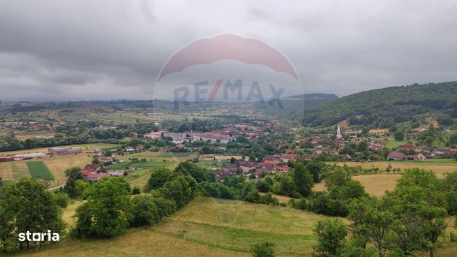 Casă de vacanta cu 6 camere de vanzare Suncuius-16