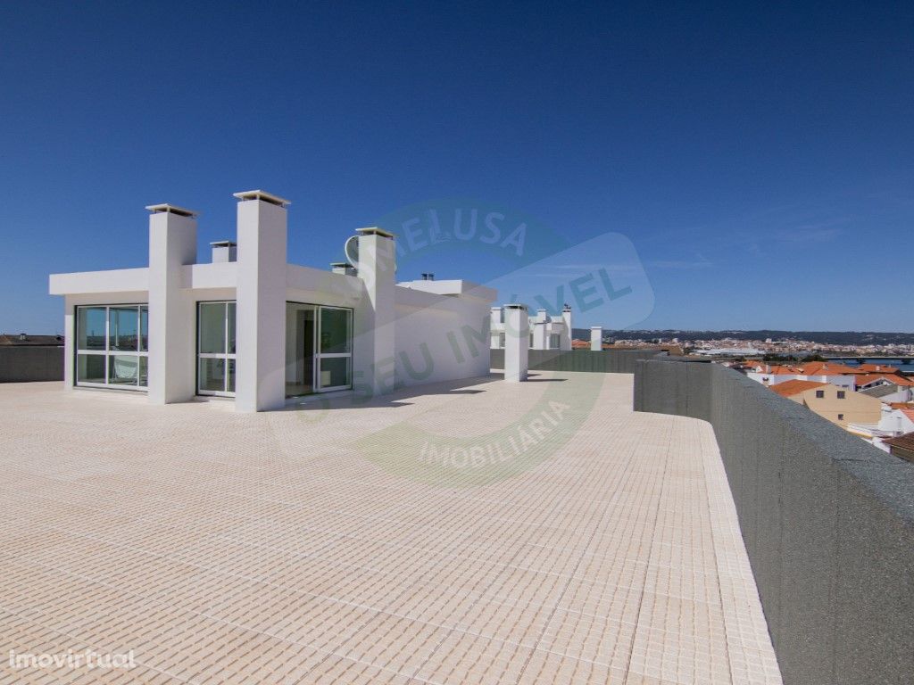 T3 com Terraço e Garagem a 5 minutos da praia, Figueira d...