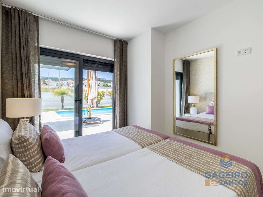 Moderna moradia T3 com piscina privativa-21