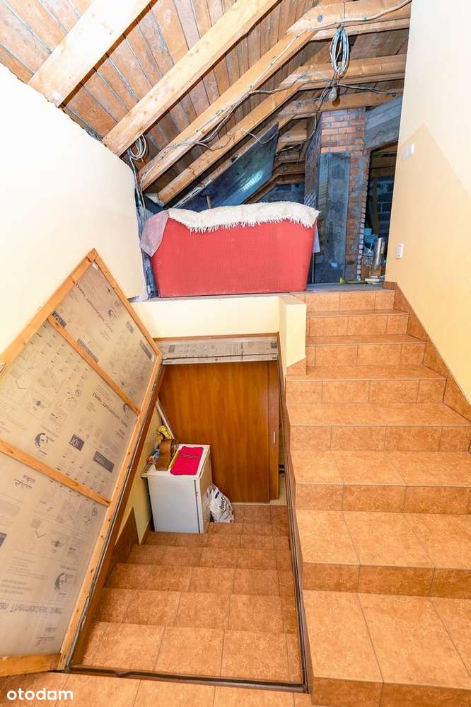 Dom w centrum miejscowości-16