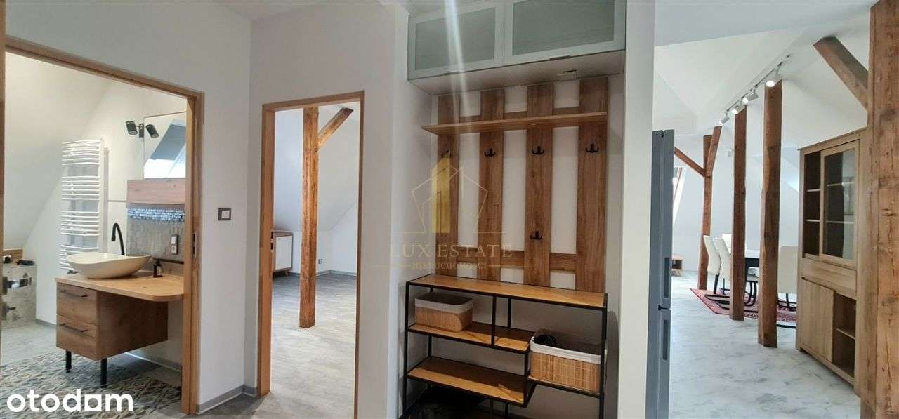 ---Słoneczne przestronne wnętrza z potencjałem ----4