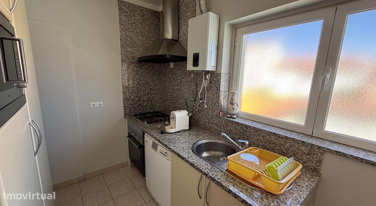 Andar de moradia T2 em Tires - Grande imagem: 4/11