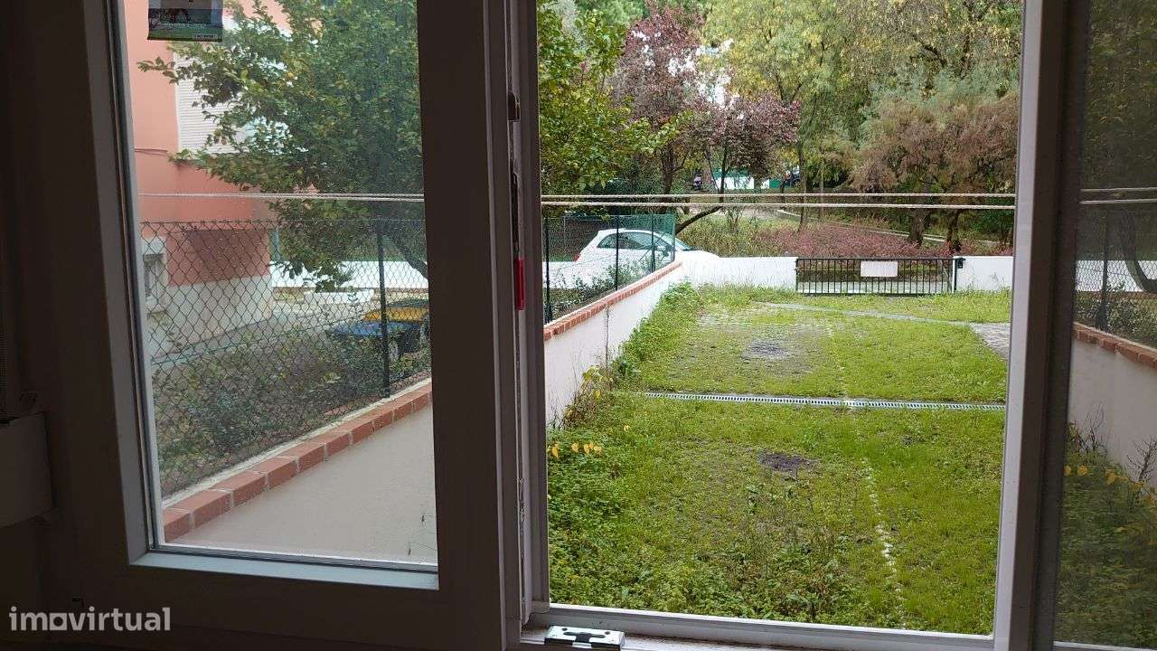 T2 Rua dos Cervantes Lisboa Remodelado-24