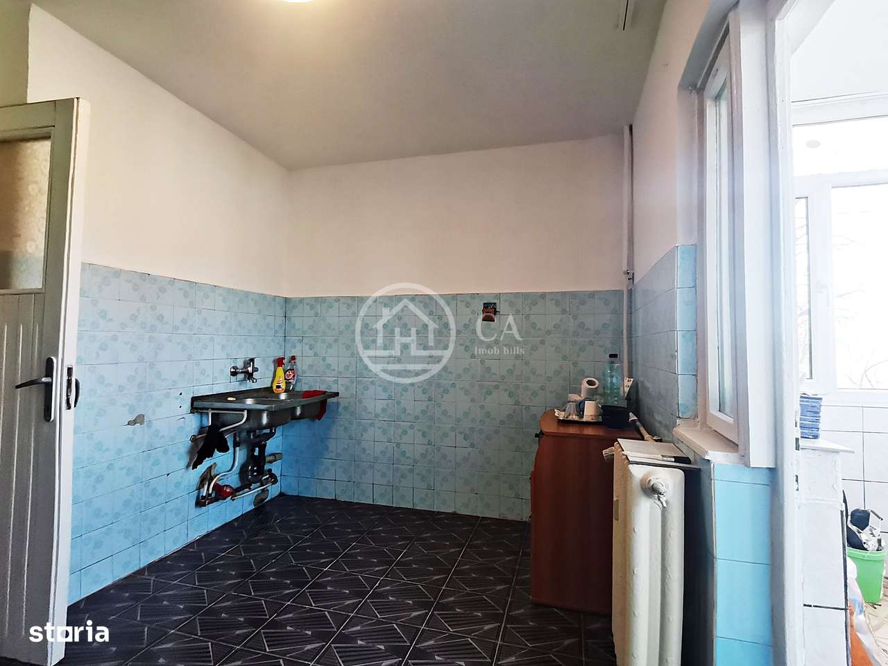 Apartament de vânzare cu 3 camere în zona Iosia , Oradea - Imagine principală: 4/12