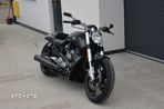Harley-Davidson V-Rod Muscle - 16