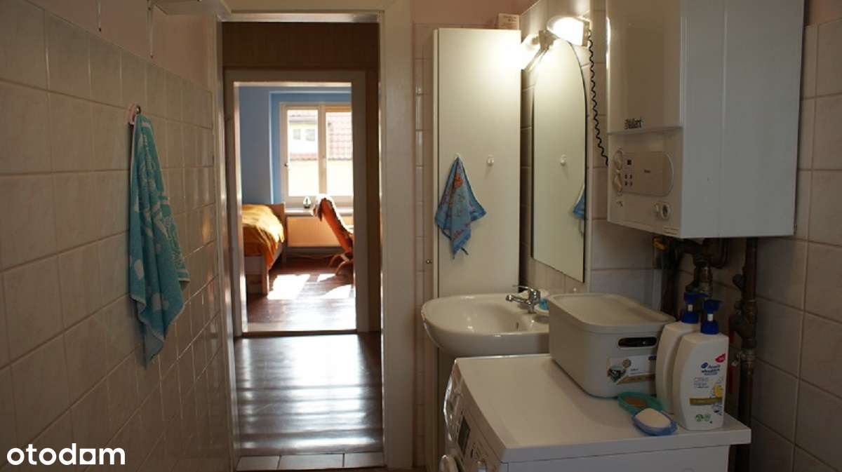 Połowa domu z dużą działką na Karłowicach-10