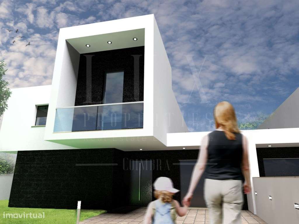 Terreno com Projeto Aprovado | 4 Moradias - Grande imagem: 2/11