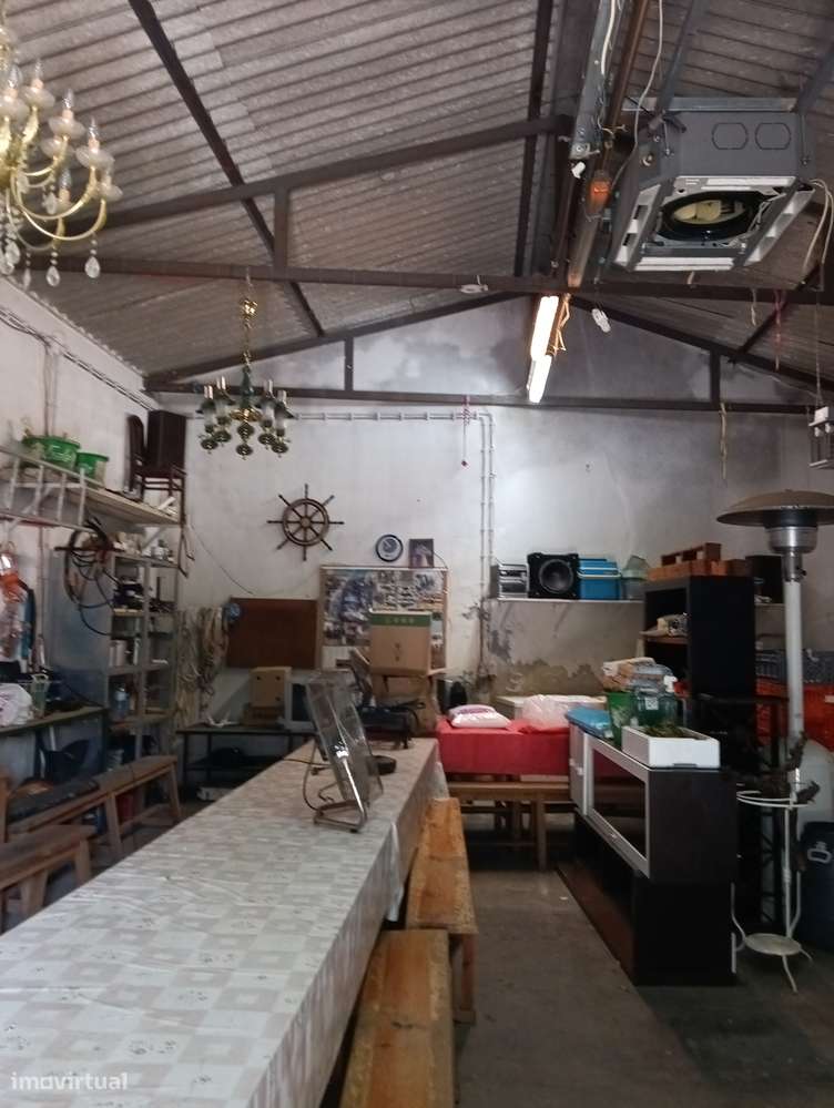 Prédios +moradias para venda Lavradio para recuperar-9