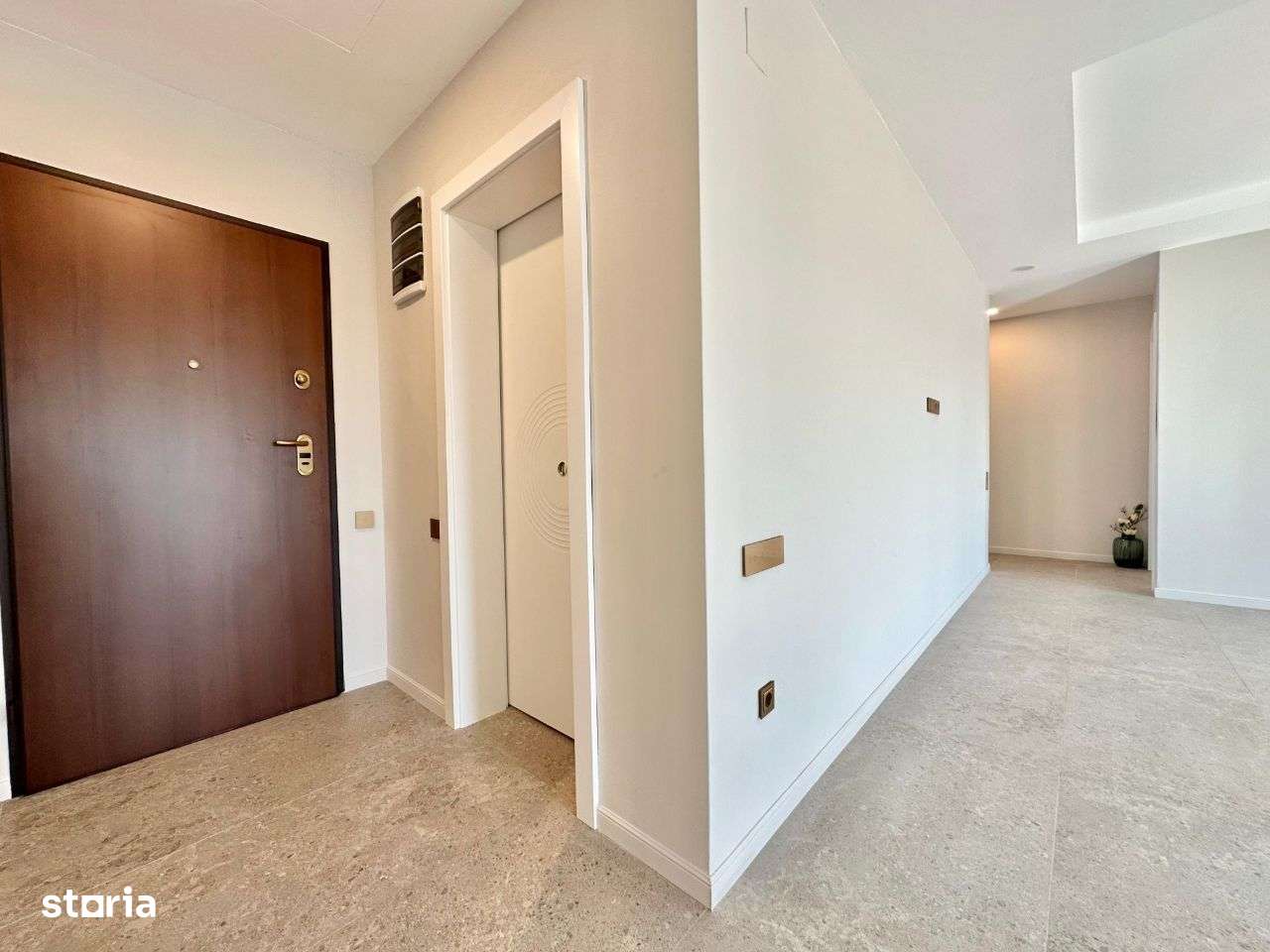 COSMOPOLIS - Apartament 3 camere, lux, faza 1-8